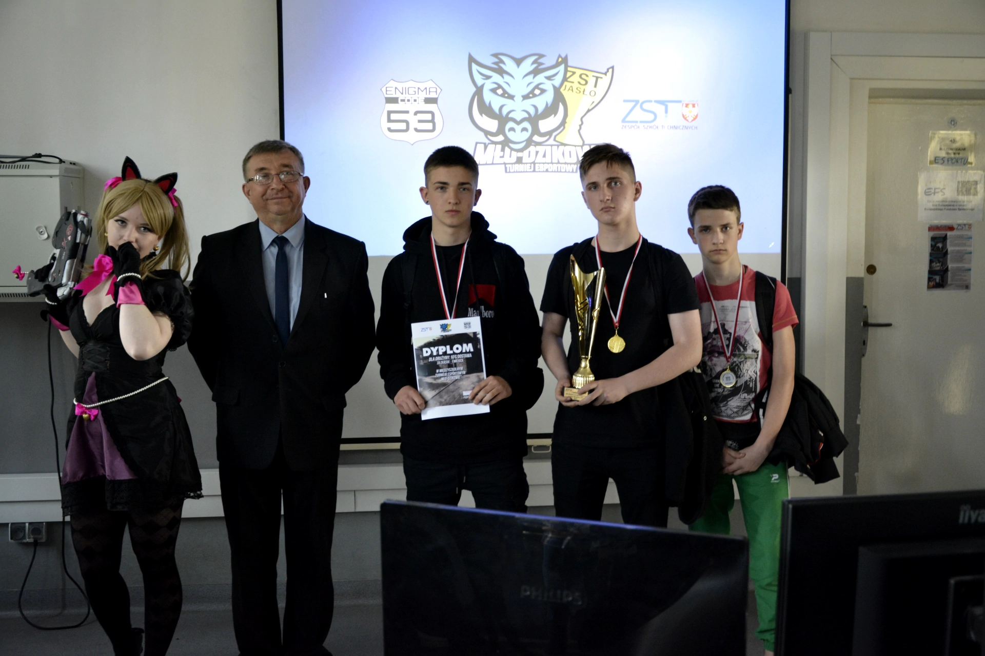 Mło-Dzikowy Turniej E-Sportowy o puchar Dyrektora 2019.